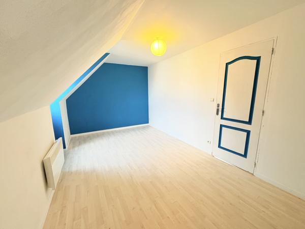 Boves (80440) BOVES-7 PIECES-150m²