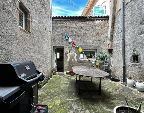 Vente Maison De Village à Orcet - 7 pièces, 231 m² | Raymond immobilier