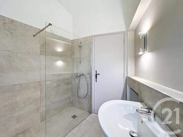 Maison à vendre  5 pièces - 154,20 m 2   MOUGINS  - 06