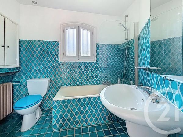 Maison à vendre  5 pièces - 154,20 m 2   MOUGINS  - 06