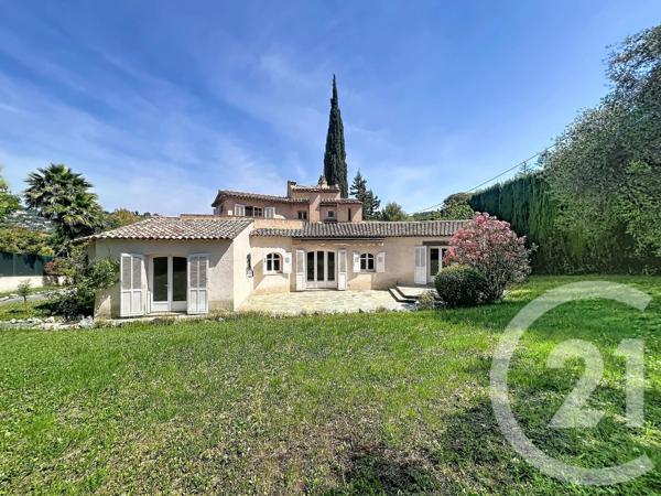 Maison à vendre  5 pièces - 154,20 m 2   MOUGINS  - 06
