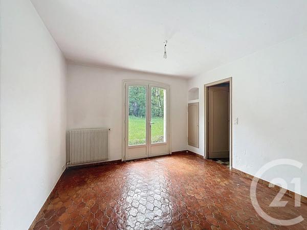 Maison à vendre  5 pièces - 154,20 m 2   MOUGINS  - 06