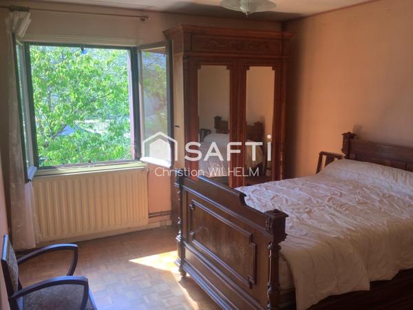 Maison avec garage sur parcelle de 369m2 clos
