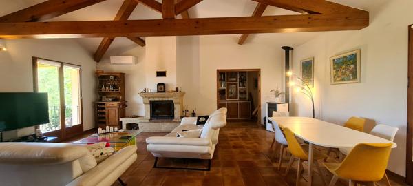 Maison 5 pièces - 144 m²