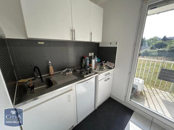 Appartement à louer 2 pièces 50.11m² Montereau-Fault-Yonne (77130)