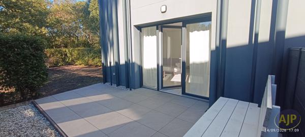 Appartement à louer Pessac : 4 pièces, 84m² avec 3 chambre(s) à 1 460€ - AJP Immobilier Pessac