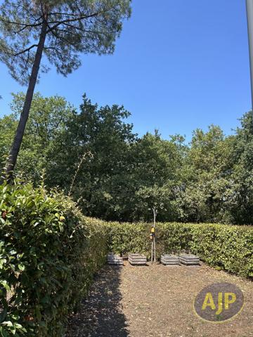 Appartement à louer Pessac : 4 pièces, 84m² avec 3 chambre(s) à 1 460€ - AJP Immobilier Pessac