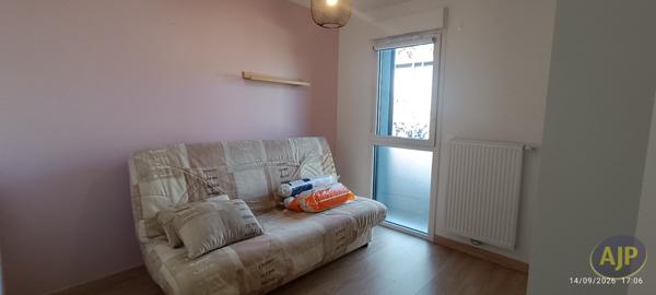 Appartement à louer Pessac : 4 pièces, 84m² avec 3 chambre(s) à 1 460€ - AJP Immobilier Pessac