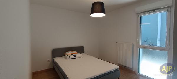 Appartement à louer Pessac : 4 pièces, 84m² avec 3 chambre(s) à 1 460€ - AJP Immobilier Pessac