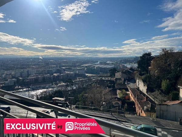 Appartement de standing  dans résidence sécurisée avec vue exceptionnelle sur Lyon