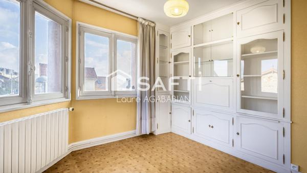 Massy – Quartier Vilmorin : rare maison à réinventer, à deux pas de la gare RER et TGV