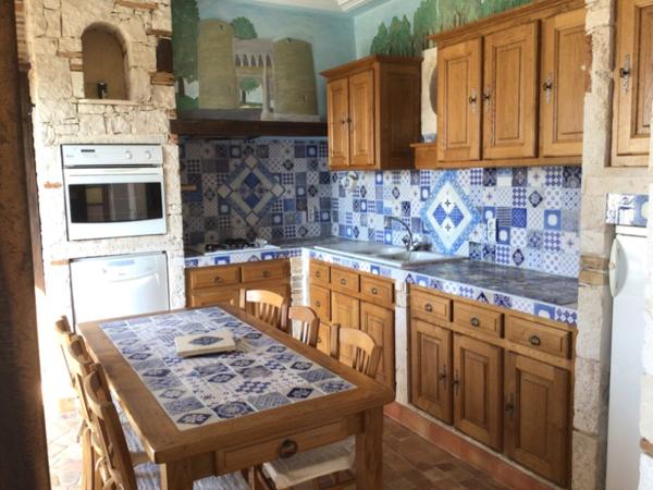 Maison en pierre à la campagne 15 minutes Bergerac et 10 minutes Issigeac.