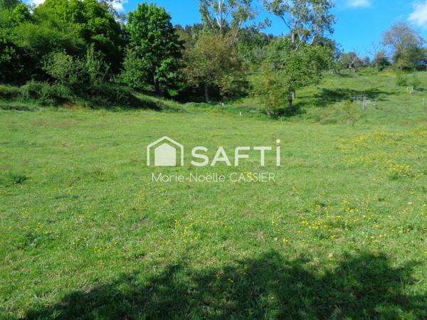 Ardèche verte, rare ferme 125 m² avec dépendances