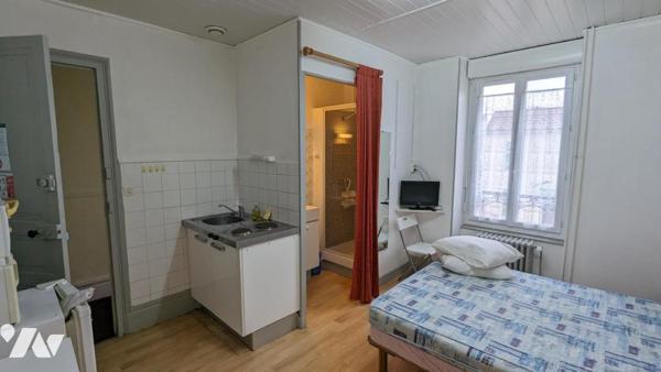 VENTE IMMEUBLE  Et fonds de Commerce de Meublé à VICHY Quartier Thermal