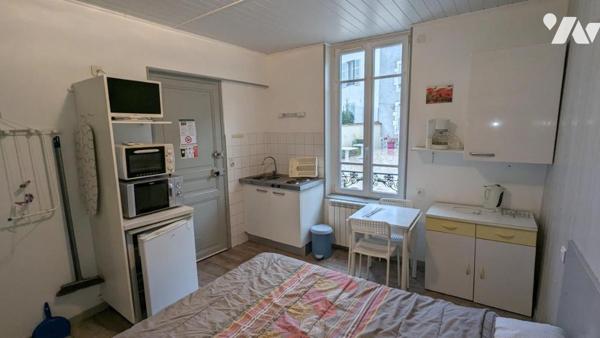 VENTE IMMEUBLE  Et fonds de Commerce de Meublé à VICHY Quartier Thermal