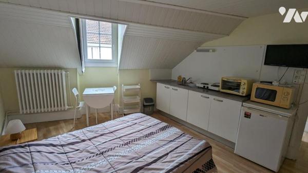 VENTE IMMEUBLE  Et fonds de Commerce de Meublé à VICHY Quartier Thermal