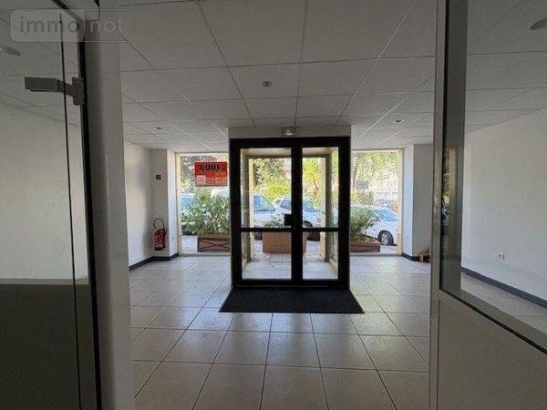 Local commercial à louer à Mâcon en Saône-et-Loire (71000), ref : 13779/960   
CENTRE VILLE