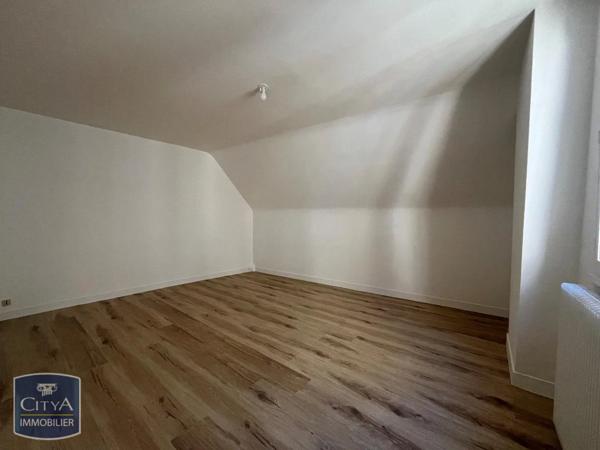 Appartement à louer 2 pièces 52.07m² Chartres (28000)