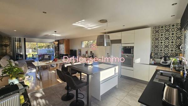 Maison à vendre 6 pièces de 151 m²