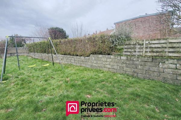 Maison  rénovée - 3 chambres - jardin - places de parking - 95m² (115 utiles)