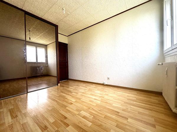 Appartement Chevigny Saint Sauveur 4 pièce(s) 74.64 m2