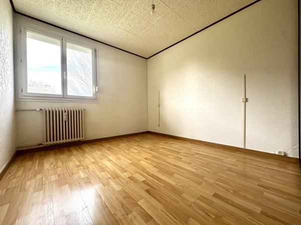 Appartement Chevigny Saint Sauveur 4 pièce(s) 74.64 m2