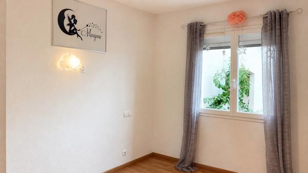 Villa T6 de 154m² de plain pied sur terrain de 2540m²
