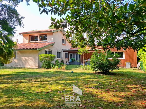 Maison Pessac  cap de Bos 4 chambres 170.17 m2