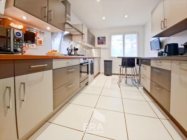 Maison Pessac  cap de Bos 4 chambres 170.17 m2