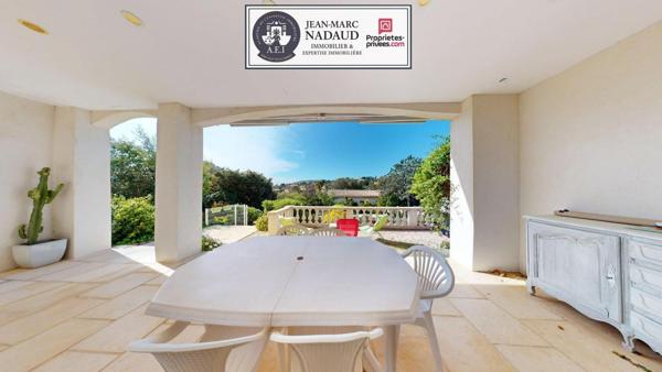 Villa Familiale  T2/T3 + T4 avec piscine ,vue Mer, sans vis à vis