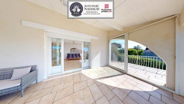 Villa Familiale  T2/T3 + T4 avec piscine ,vue Mer, sans vis à vis