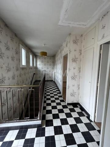Vente / Maison de ville à Saint-Martin-le-Beau (37270)