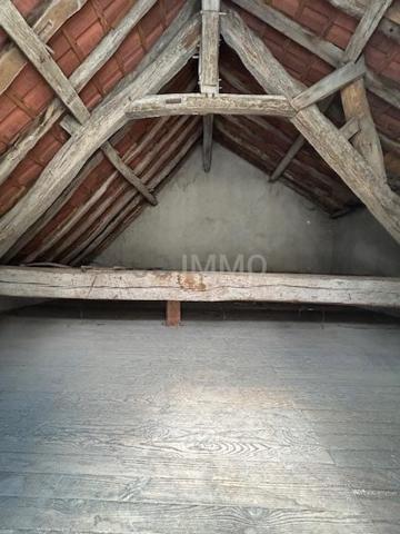 Vente / Maison de ville à Saint-Martin-le-Beau (37270)