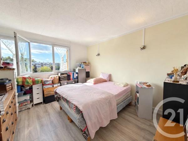 Appartement F3 à vendre  3 pièces - 65,36 m 2   AUBERGENVILLE  - 78