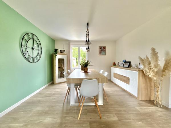 Maison 5 pièces - 126 m² Exclusivité efficity