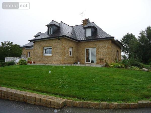 Maison à vendre à Saint-James dans la Manche (50240), ref : 398
