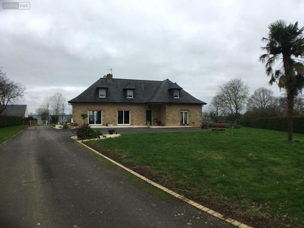 Maison à vendre à Saint-James dans la Manche (50240), ref : 398