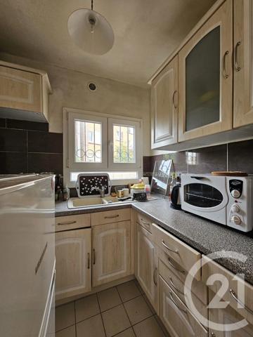 Maison à vendre  8 pièces - 120,22 m 2   ISSY LES MOULINEAUX  - 92