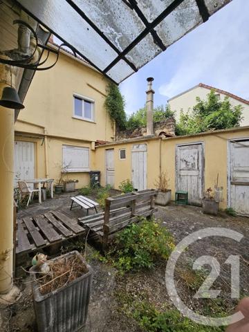 Maison à vendre  8 pièces - 120,22 m 2   ISSY LES MOULINEAUX  - 92