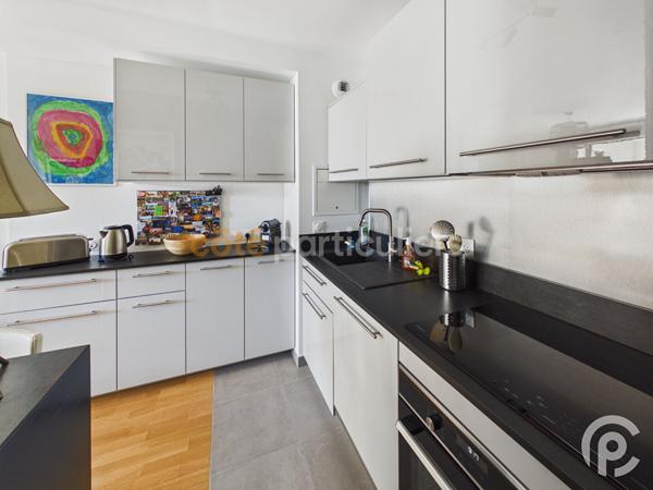 Vente
                Appartement64 m² - 3 Pièces -
                    CLAMART (92140)