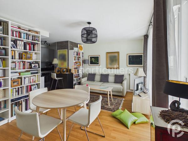 Vente
                Appartement64 m² - 3 Pièces -
                    CLAMART (92140)