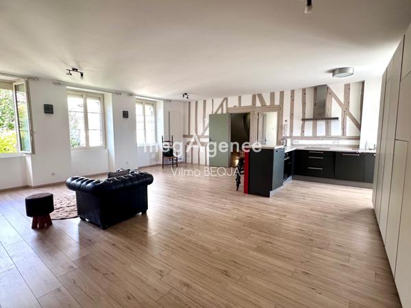 Maison à SENS, 89100 - 7 pièces 200m²