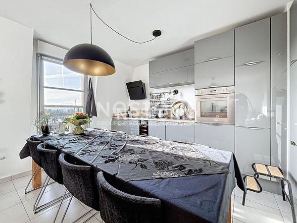 Appartement de standing à vendre à L'Isle-Adam - 3 pièces, 2 chambres, box