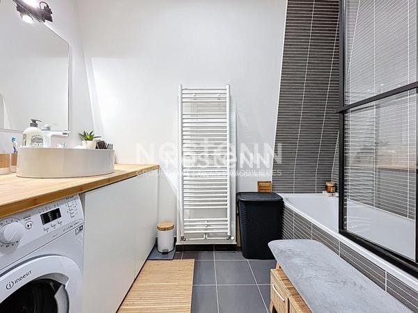 Appartement de standing à vendre à L'Isle-Adam - 3 pièces, 2 chambres, box