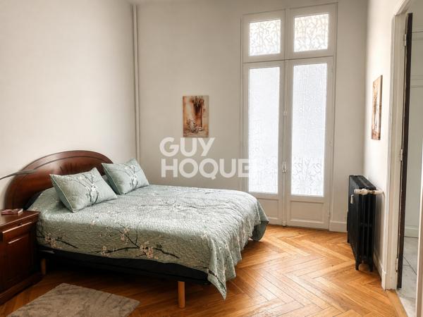 Carcassonne – Appartement de standing 135 m² – 2 chambres – ascenseur – terrasse panoramique
