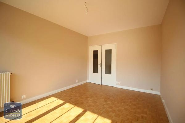 Appartement à louer 2 pièces 53.96m²