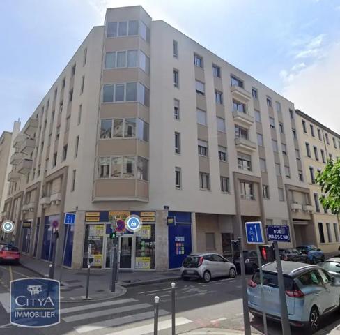 Appartement à louer 4 pièces 98.2m² Lyon 6e Arrondissement (69006)