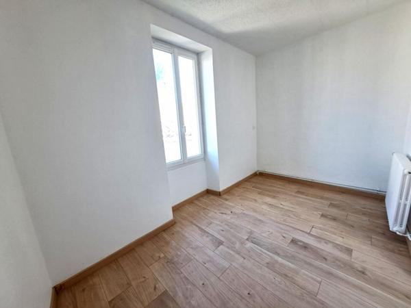 Maison Angouleme 5 pièceS 91 m2