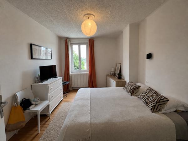Maison 4 pièce(s) 2 chambre(s) 91 m²