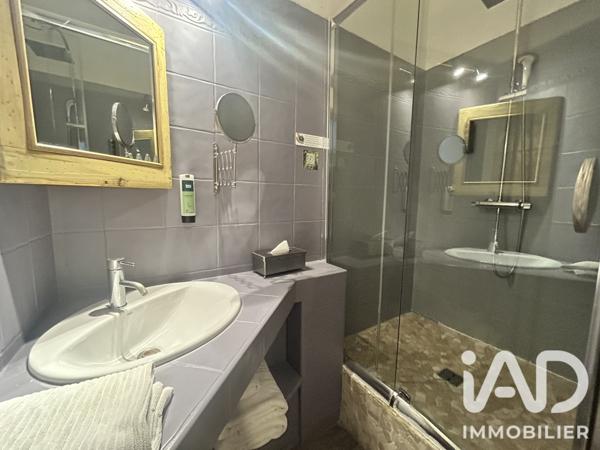 Hôtel  à vendre 538 m² Aubignosc